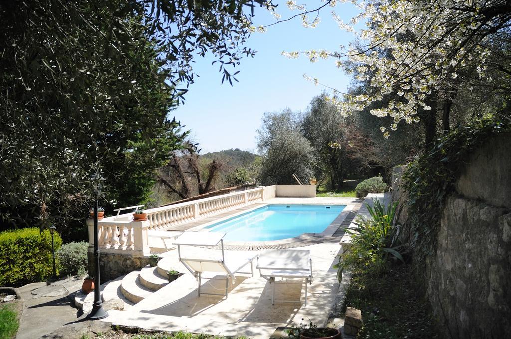 Maison Le Retour Le Rouret Extérieur photo